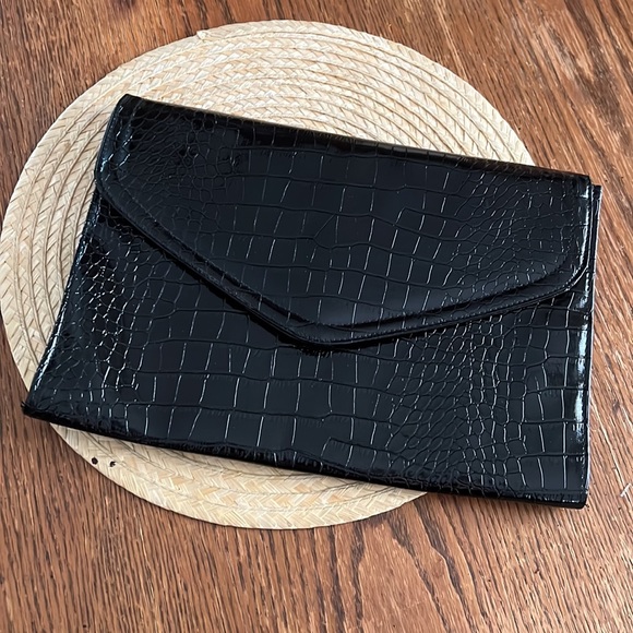 Vintage Black Croc Embossed Minimalist Envelope Clutch Purse Bag - Picture 4 of 4